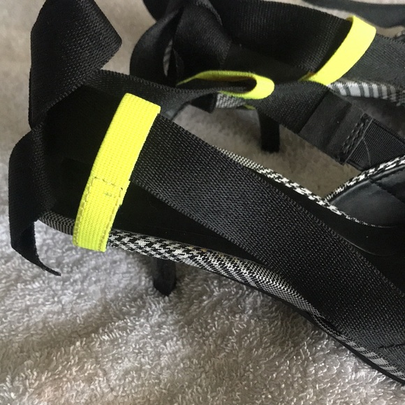 Zara pattern sling back heels - Picture 3 of 8